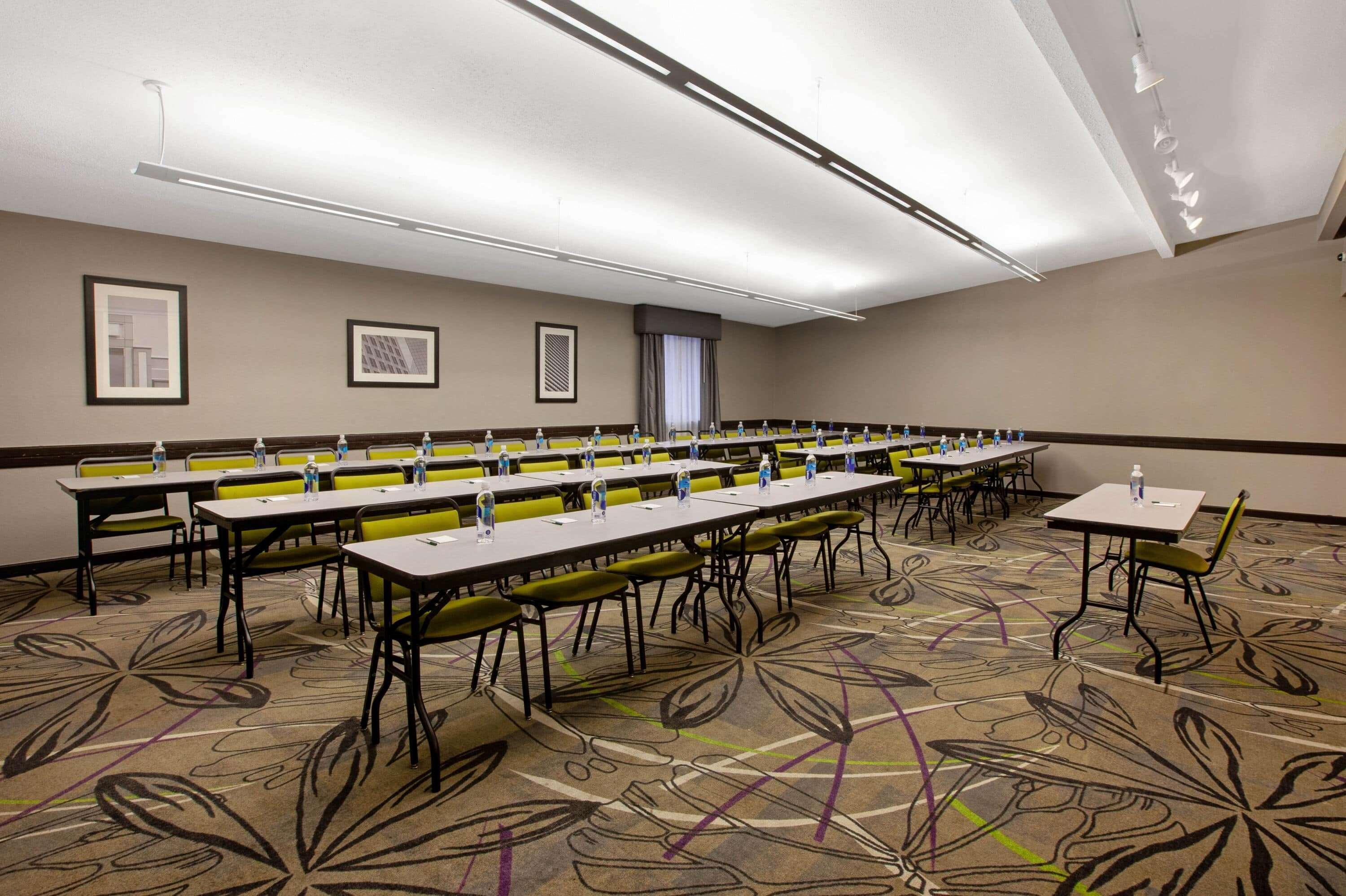 La Quinta Inn & Suites By Wyndham Detroit Metro Airport Romulus Dış mekan fotoğraf
